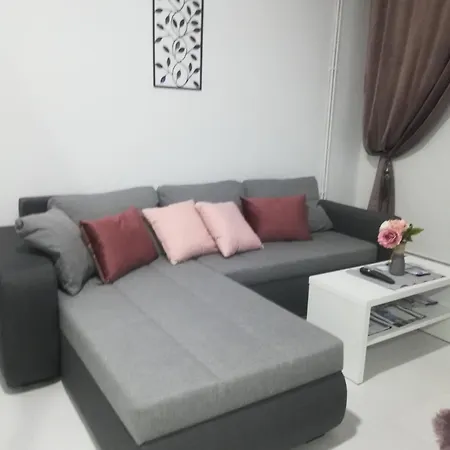 Katy * Sremska Mitrovica