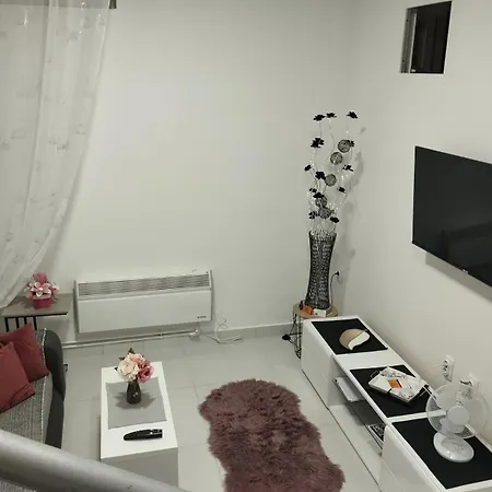 Katy * Sremska Mitrovica