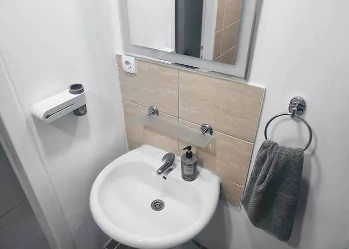 Katy Διαμέρισμα Σρέμσκα Μιτρόβιτσα