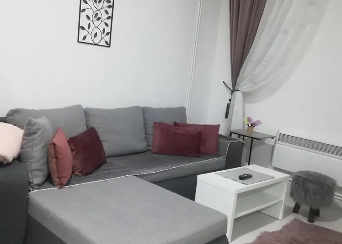 Διαμέρισμα Katy *